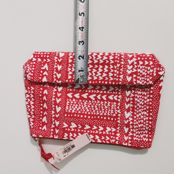 NWT VICTORIA SECRET Cosmetic Bag - Picture 9 of 9
